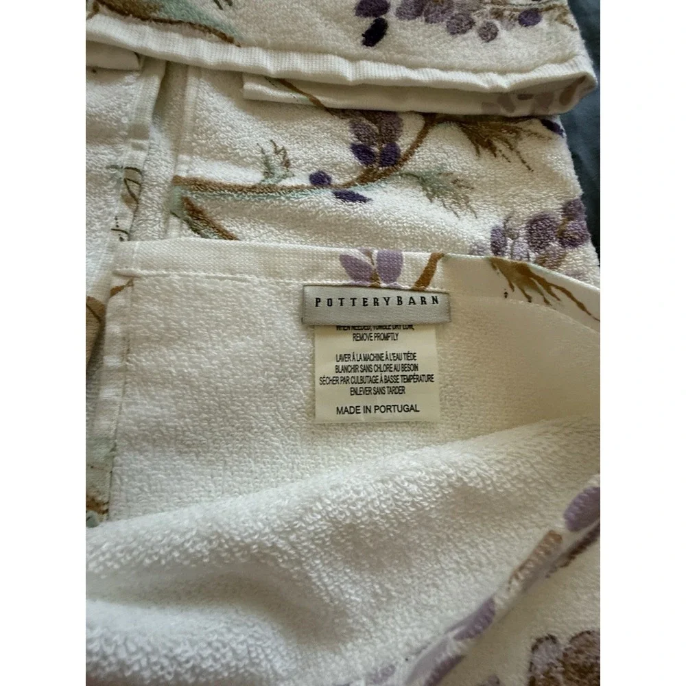Set 3 Pottery Barn Floral Organic Towel SET Hand,‎ Bath & Washcloth